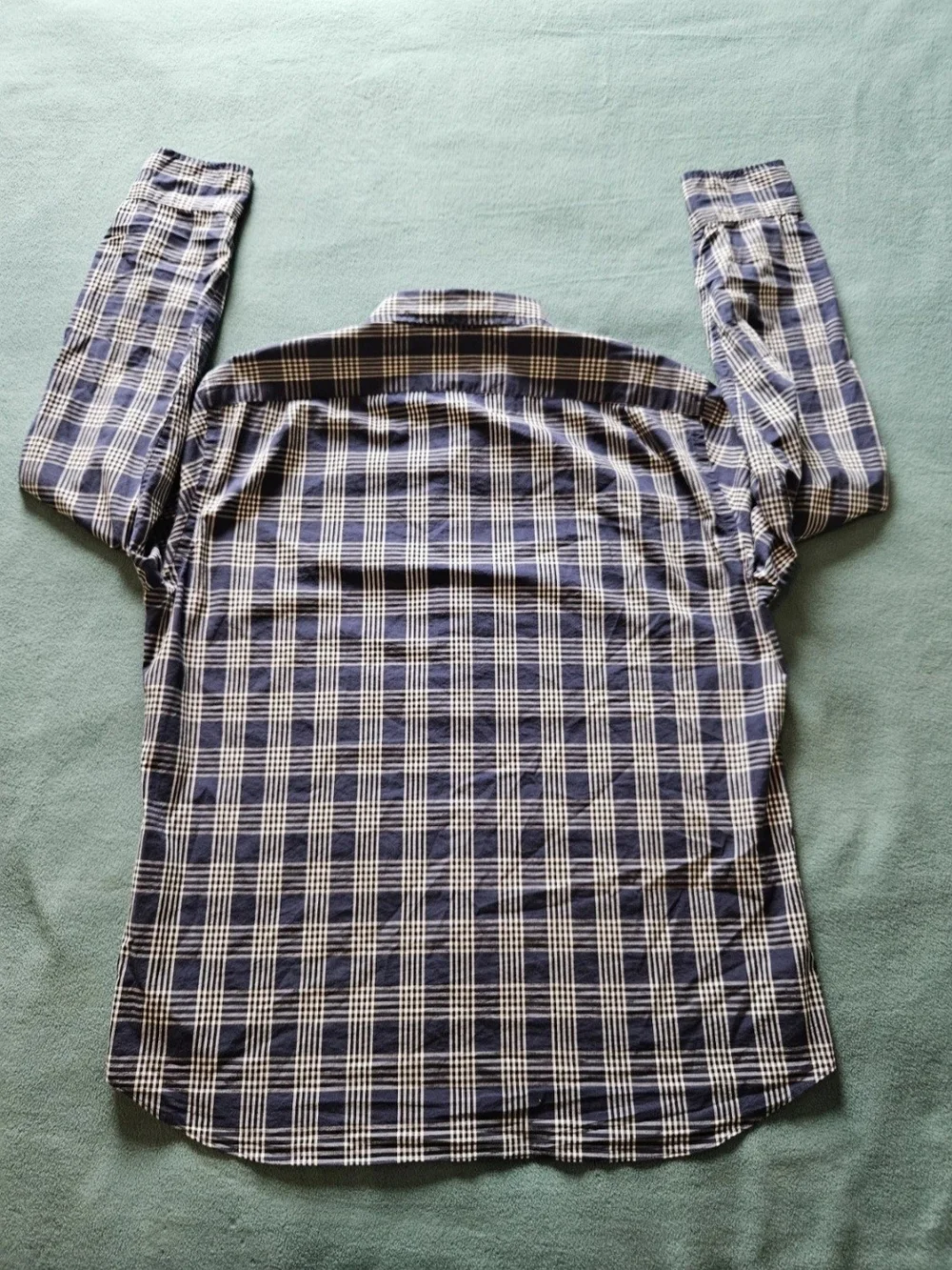 J.Crew Men's Navy and White Plaid Button-Down Slim Untucked Shirt
